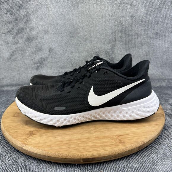 Nike Shoes Womens Size 8.5 Black White Revolution 5 Running Sneaker BQ3207-002 - Picture 4 of 9